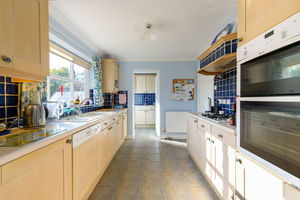 Kitchen- click for photo gallery